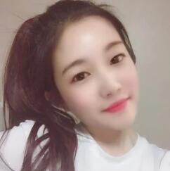 抖音明月万年无前身,照见古今独醒人什么歌